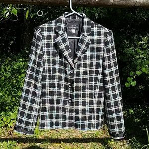 Requirements Jacket/Blazer